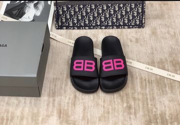 BRAND NEW SLIDES MEN SIZE 10