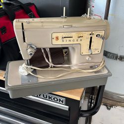 Singer Sewing Machine