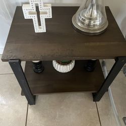 Side Tables And Coffee Table 