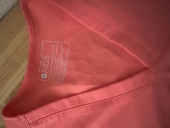 Figs Set - coral color