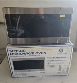 GE
Microwave
