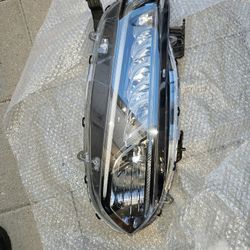 Honda Acord Headlights OEM 18 To 21 R