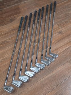 Ben Hogan Apex Forged Blade Iron Set 2-10 RH Steel Shafts Vintage