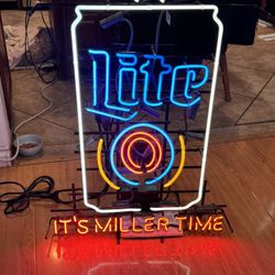 Miller Lite. Neon Sign. It’s Miller Time. 