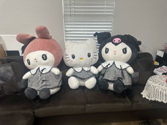Big Sanrio plushies