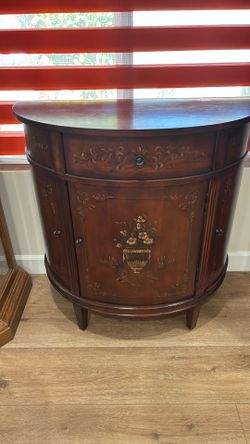 Beautiful vintage cabinet