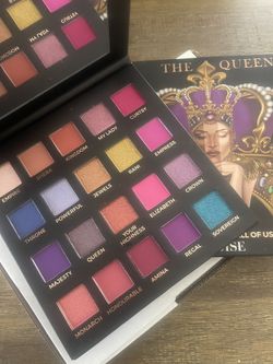 New Eloise The Queen Eyeshadow Palette