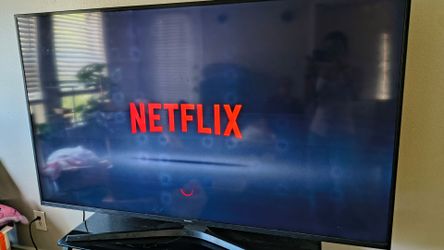 Samsung TV 70"