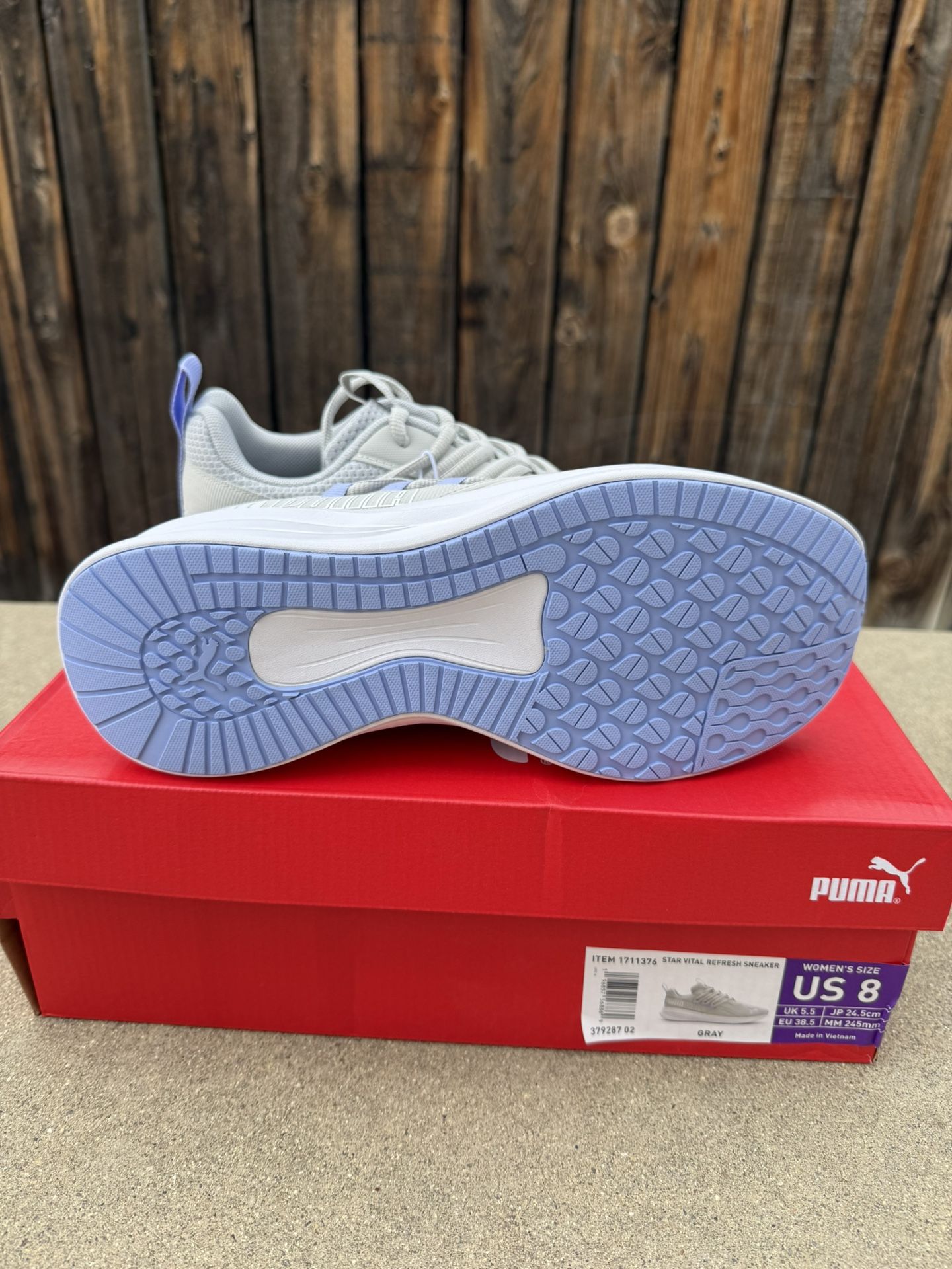 Puma Sneakers Woman’s Size 8