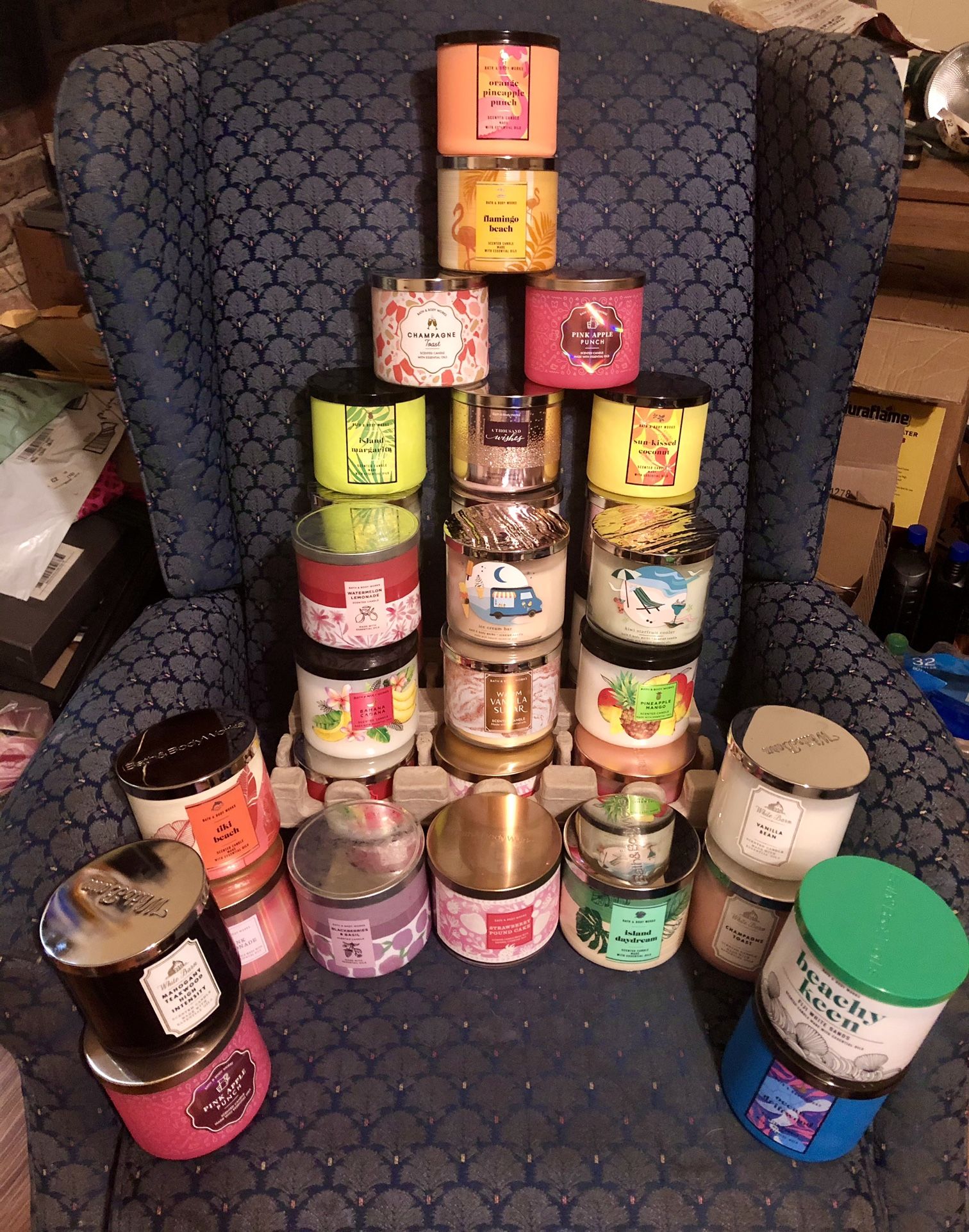 Bath & Body 3-Wick Candles (Read Ad)
