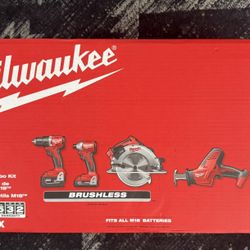 Milwaukee M18 4- Tool Combo Kit 
