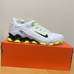 Nike Reax 8 TR  Size 10 