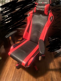 Gaming chair