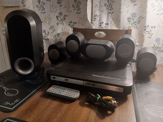 Durabrand digital DVD home theater system used in great condition