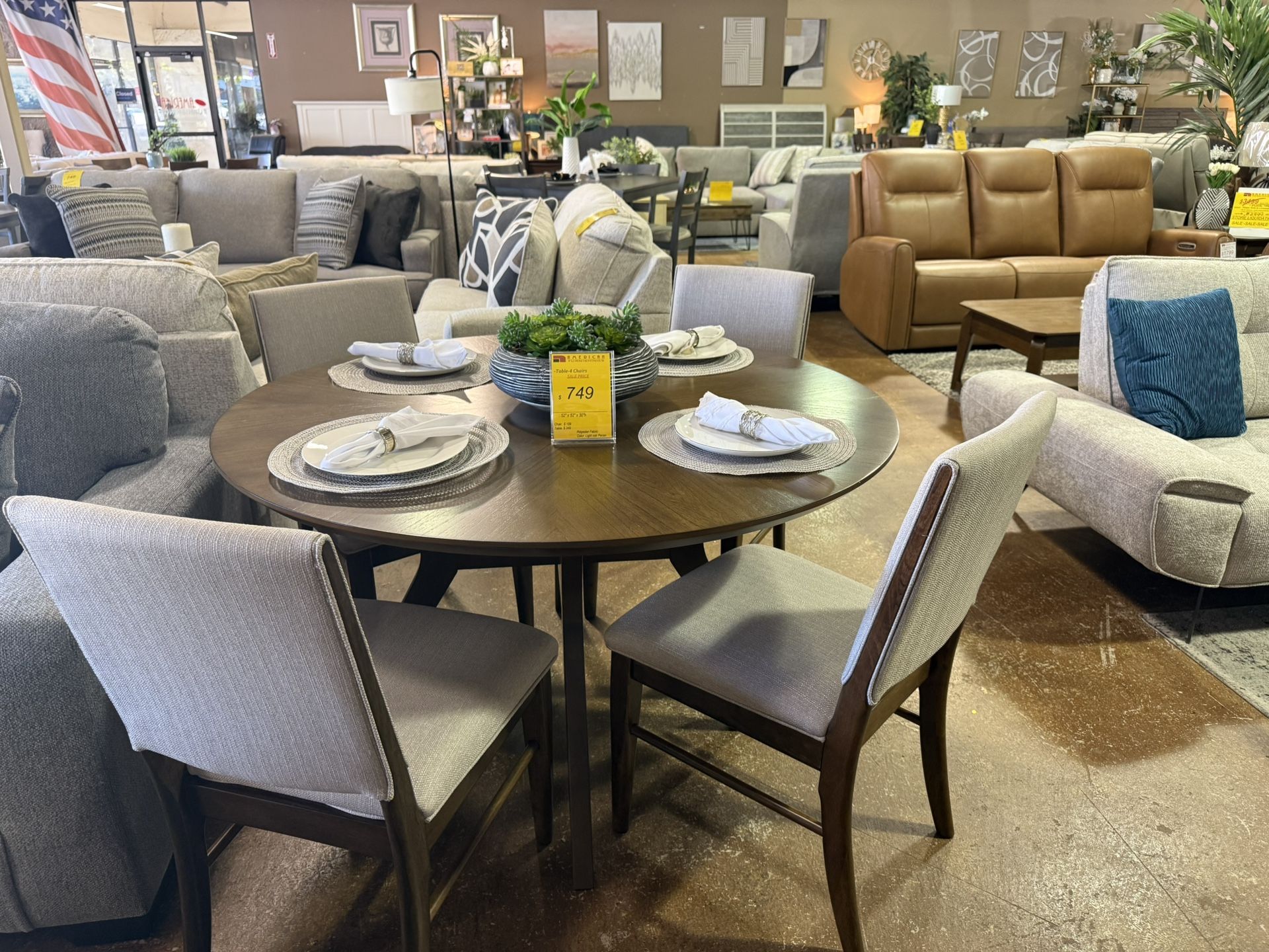 Dining Set Table with 4 Chairs