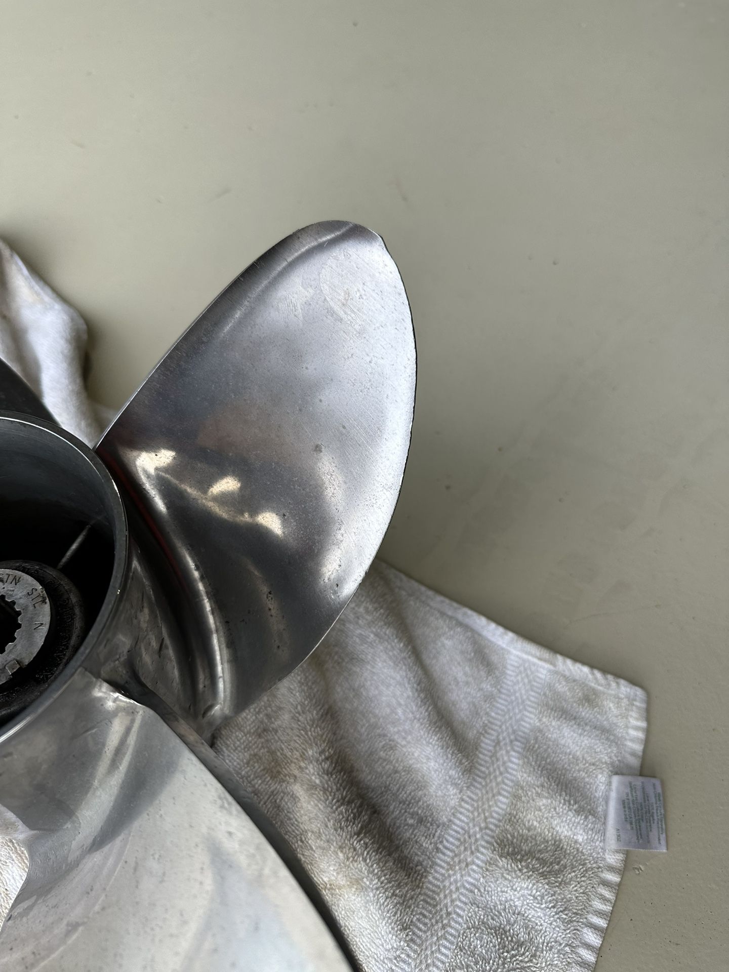 Four Blade Hydromotive Intimidator Propeller 21 Pitch