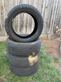 Set of 4 used tires 205/55/16   BRIDGESTONE ECOPIA