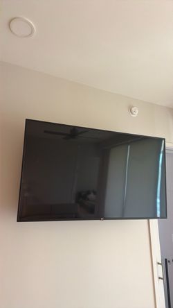 LG tv 65 inch
