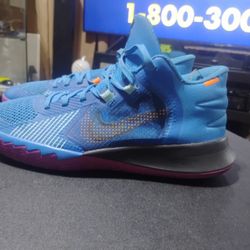 kids Nike size 7y $25