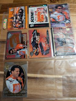 (D16) Lot 7 - Tony Stewart NASCAR Trading Cards Collection