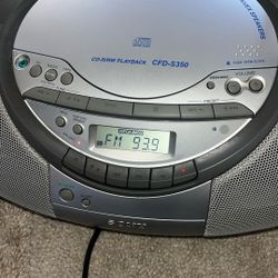 Sony CFD-S350 Portable Cd/Cassette Boombox - Silver antenna Needs To Be Taped On, But Still Works Good With Radio $40