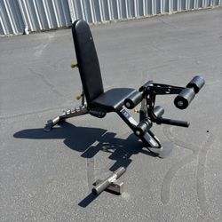 Weight Bench With Leg Extension