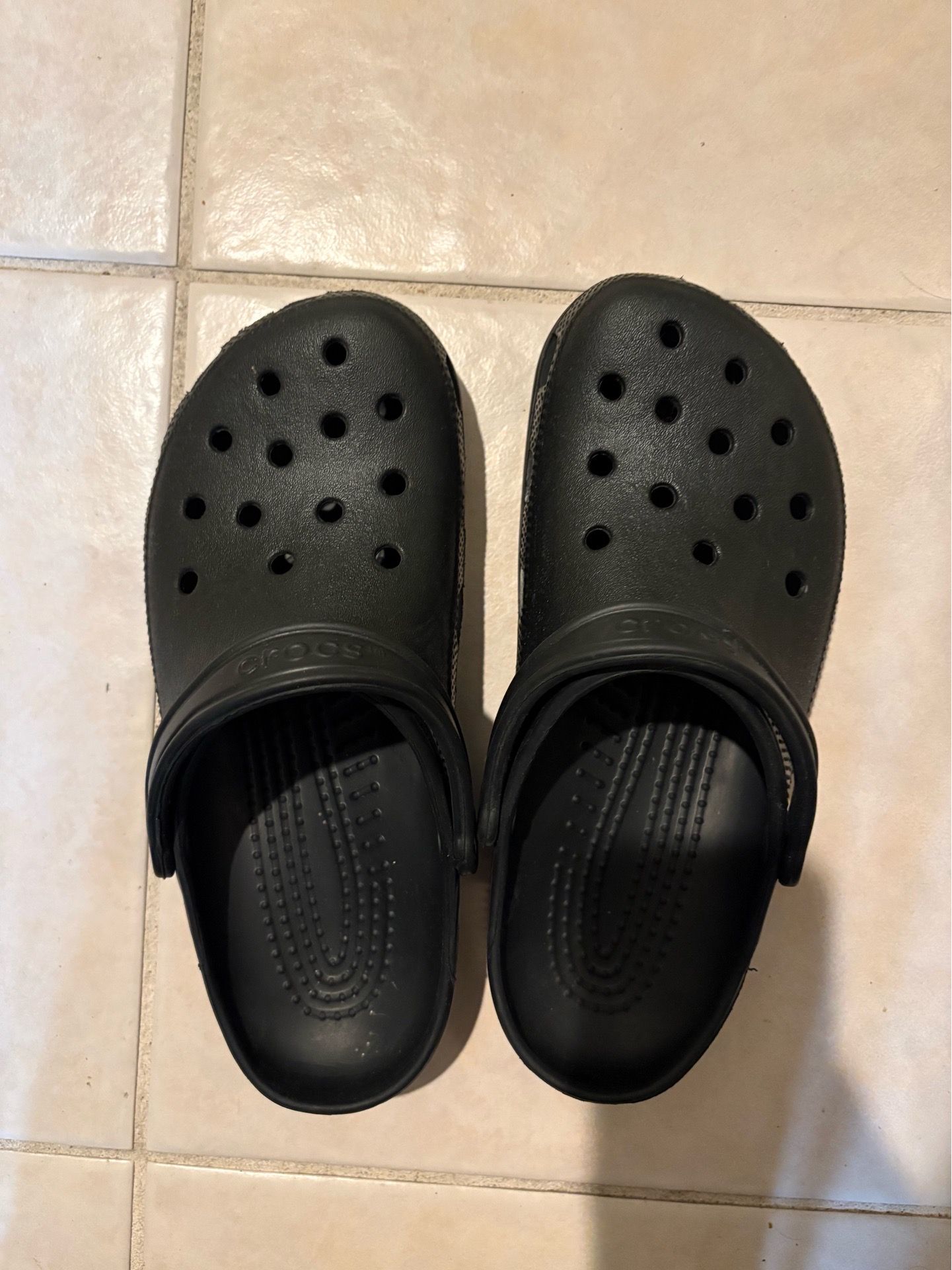 Crocs Black Classic Clogs Men's 8 / Women's 10