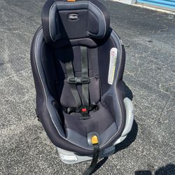 Chicco Nextfit IX Convertible Car Seat 9 Positions! Good condition!