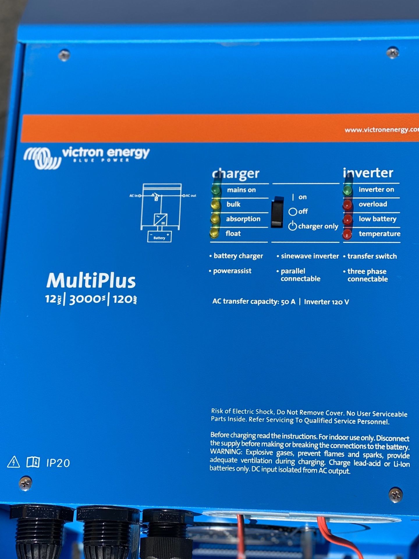 Victron Energy MultiPlus 3000VA 12-Volt Pure Sine Wave Inverter 120 amp Battery Charger