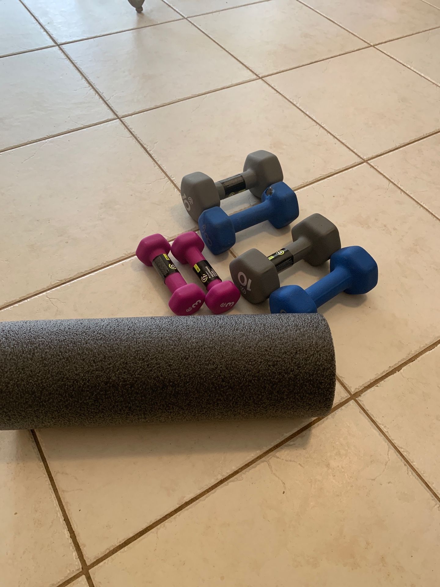 Weights and ab roller