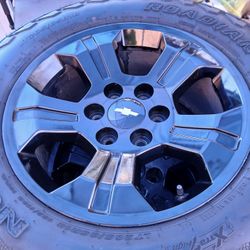 JUEGO DE RRINES PARA TROCAS CHEVROLET TAHOE SUBURVAN GMC YANTAZ SEMINUEVAS MEDIDA 18