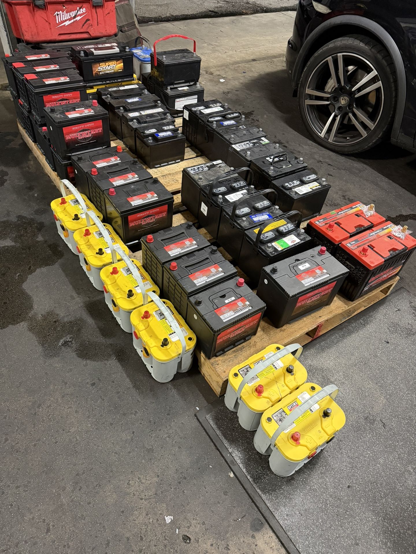 Car Led Headlights Kit Model H11 9006 9005 H1 H4 H7 H13 9007 $30 COMPLETE KIT 2 BULBS for: Headlights, Low beam, High beam, DRL or Foglights *And fr