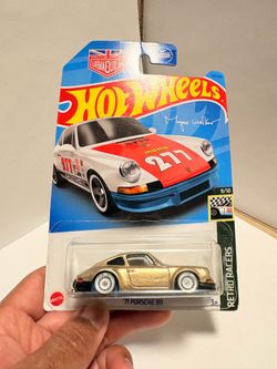 Hot Wheels Custom