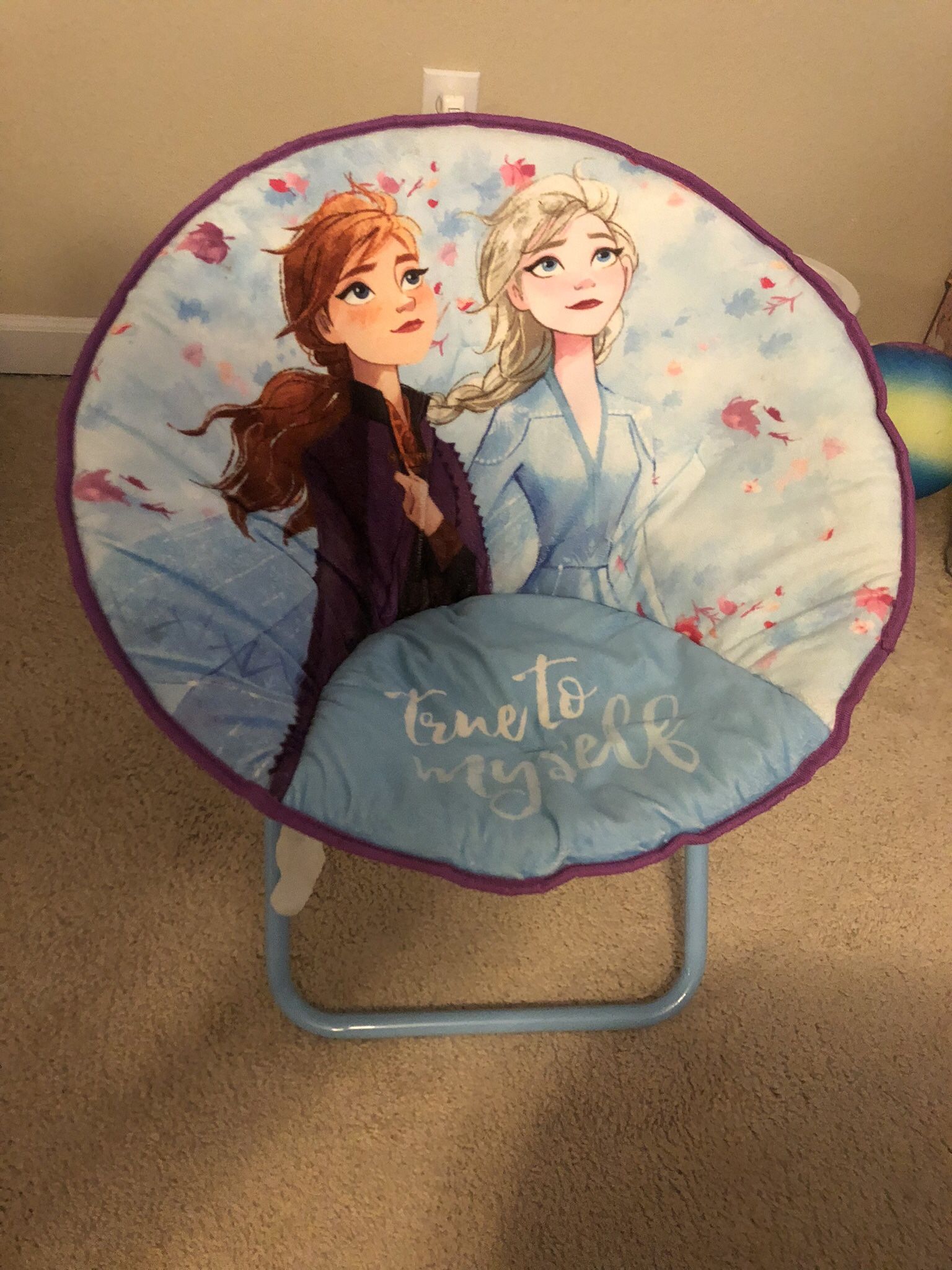 Frozen Kids Chair W/giant Olaf