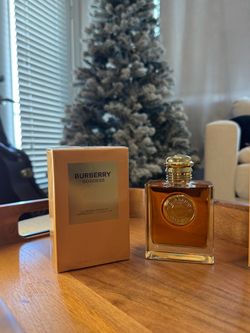 Burberry Goddess Eau de Parfum Intense