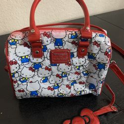 Hello Kitty purse