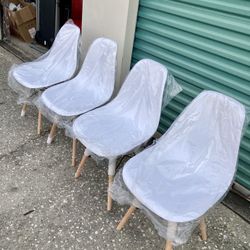 Multi-purpose White Plastic Chairs 