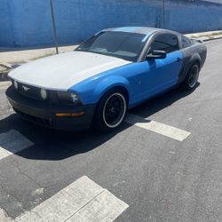 2005 Ford Mustang