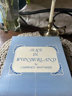 Genuine Vintage ‘Alice In Wonderland’ Decorative plates