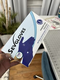 Nitrile Gloves Size Medium And Large New In Box 