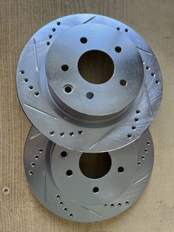 G25 G35 G37 M35 M45 350z 370z Maxima Rear Drill Slot Rotors Ceramic Brake Pads