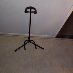 Musician's Gear Electric, Acoustic and Bass Guitar Stand Black