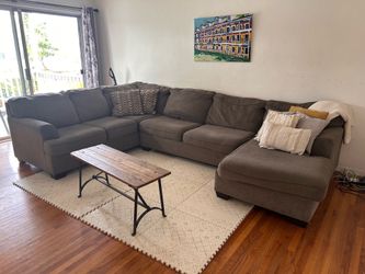 Sectional with Chaise