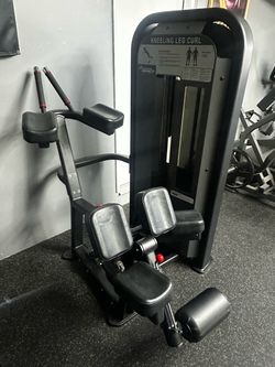 Commercial Kneeling Leg Curl