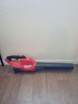 Milwakee blower