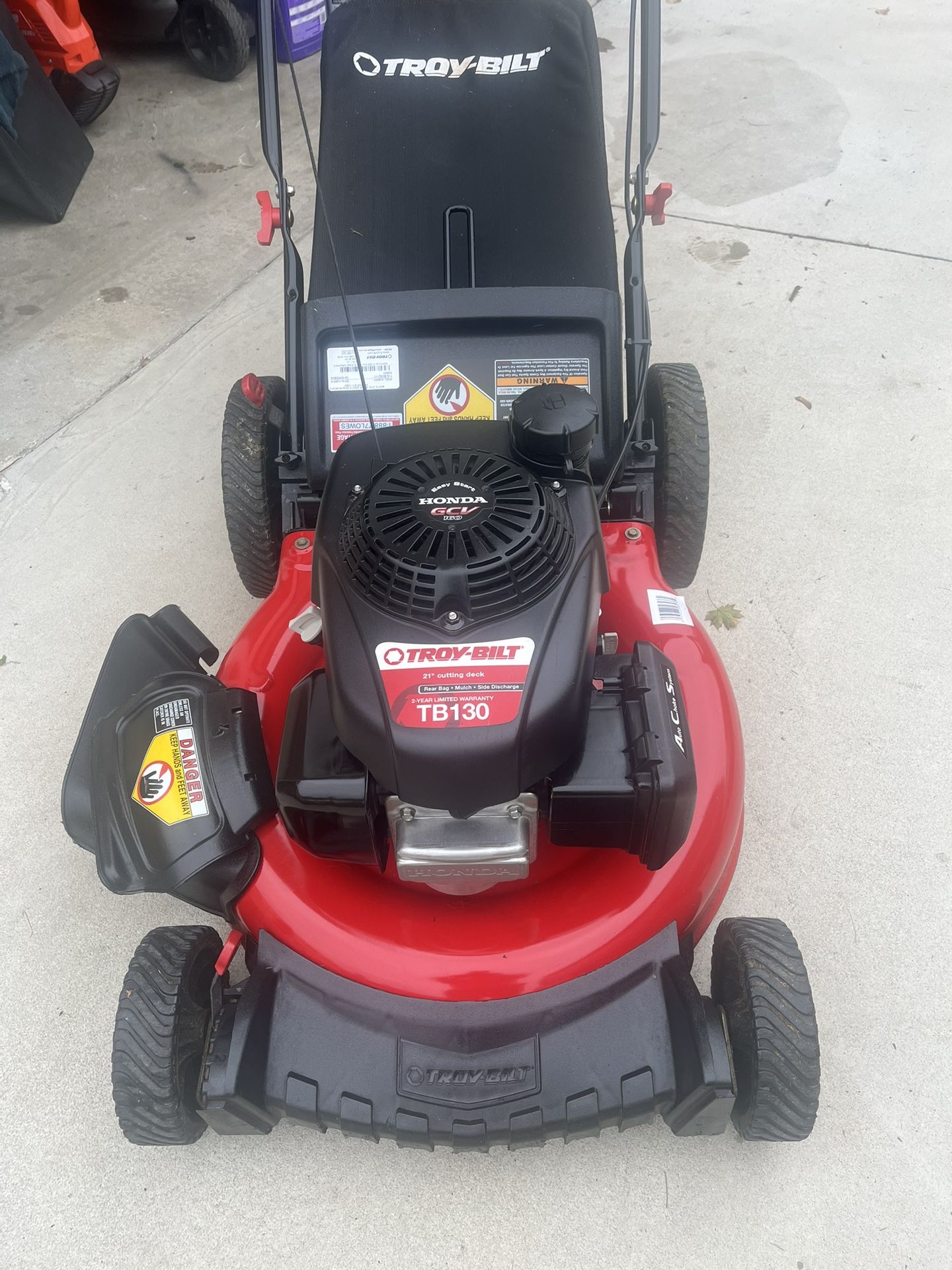 Lawnmower 