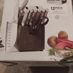 Brand New Calphalon 12 Piece Self Sharpening Stainless Steel Knife Swt
