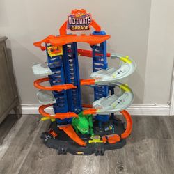 Hot weels ultimate garage
