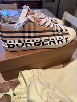 Burberry shoes