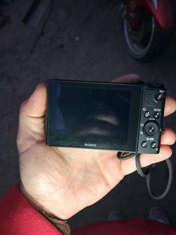 Sony Cyber-shot DSC-HX90V